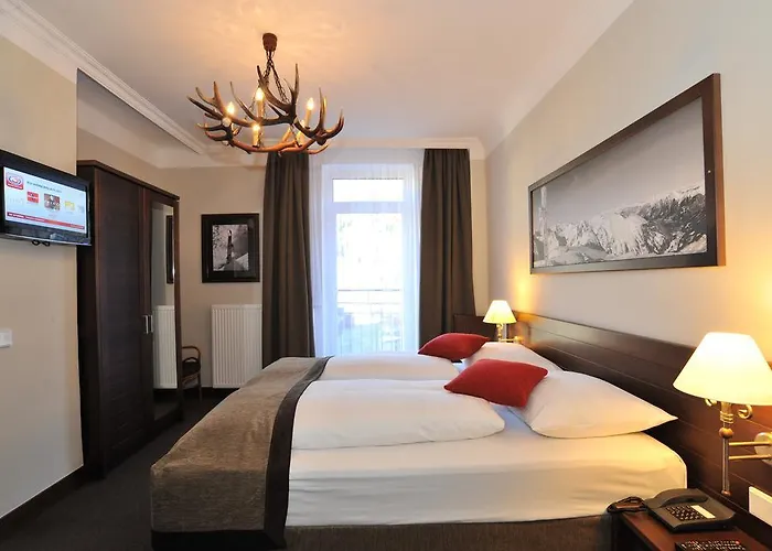 Reineke Hotell 3*